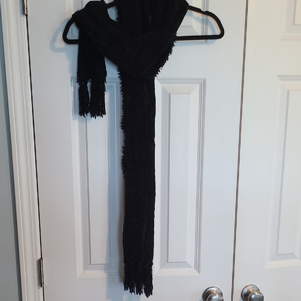 Style & Co. Black Textured Fringe Scarf